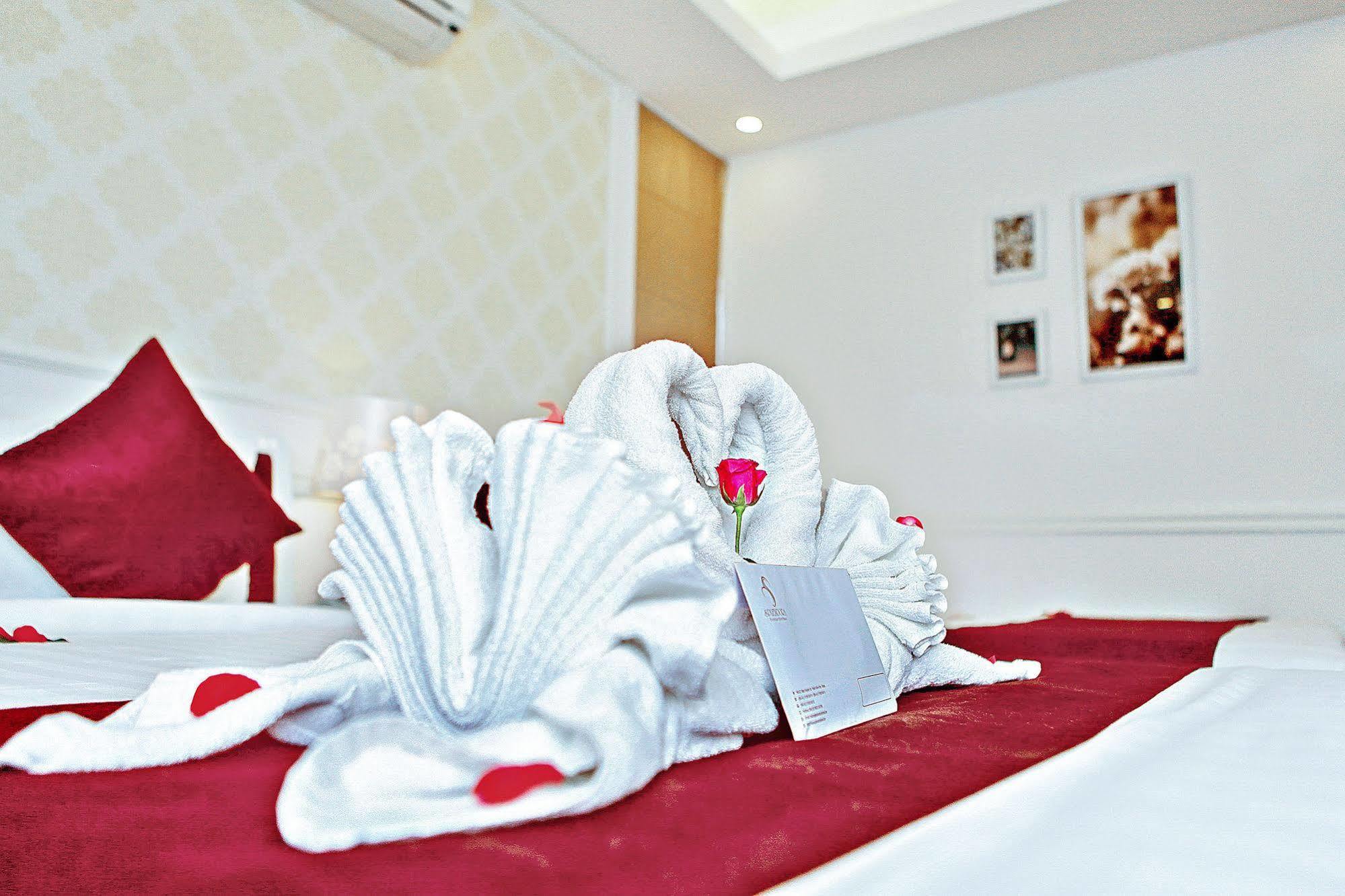 Hanoi Veris Boutique Hotel & Spa Exterior foto